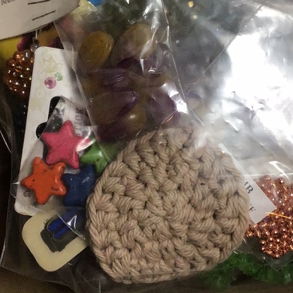 Colorful Bead Craft Set, 1 gallon bag + adding more all the time. - Picture 4 of 7